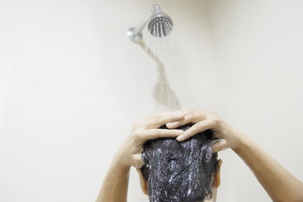 como lavar o cabelo corretamente