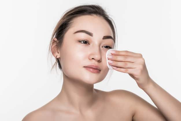 Como usar a esponja Beauty Blender na maquiagem