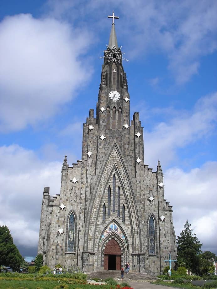 lugares para o dia dos namorados - Igreja de Nossa Senhora de Lourdes - Canela - Rio Grande do Sul